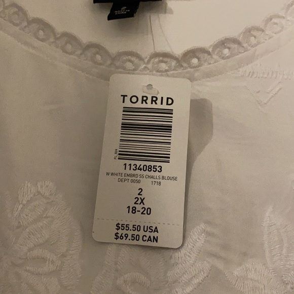Torrid shirt new with tags - Picture 2 of 2